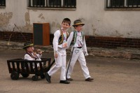 /album/fotogaleria-zotografie-z-vystupeni/a228316-127814453960254-100001950998141-194697-7539323-n-jpg1/